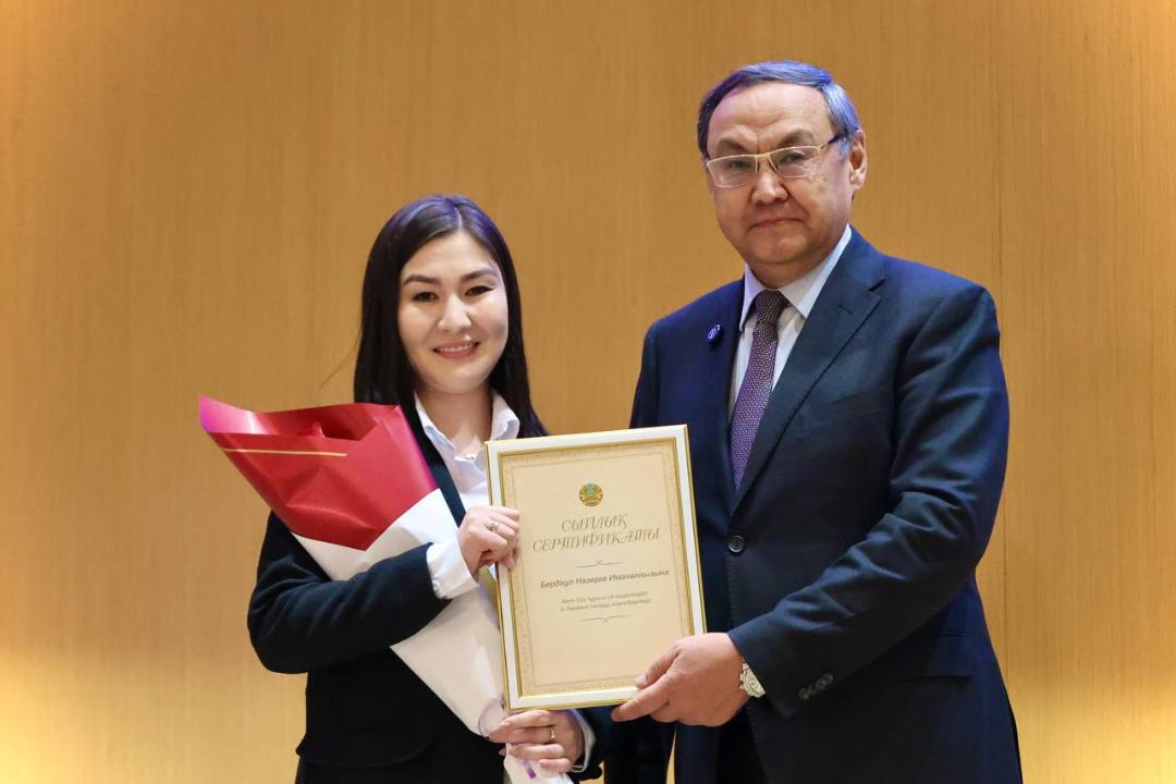 1e4360272f3e13ac2daa8cecf6a41d92_1280x720