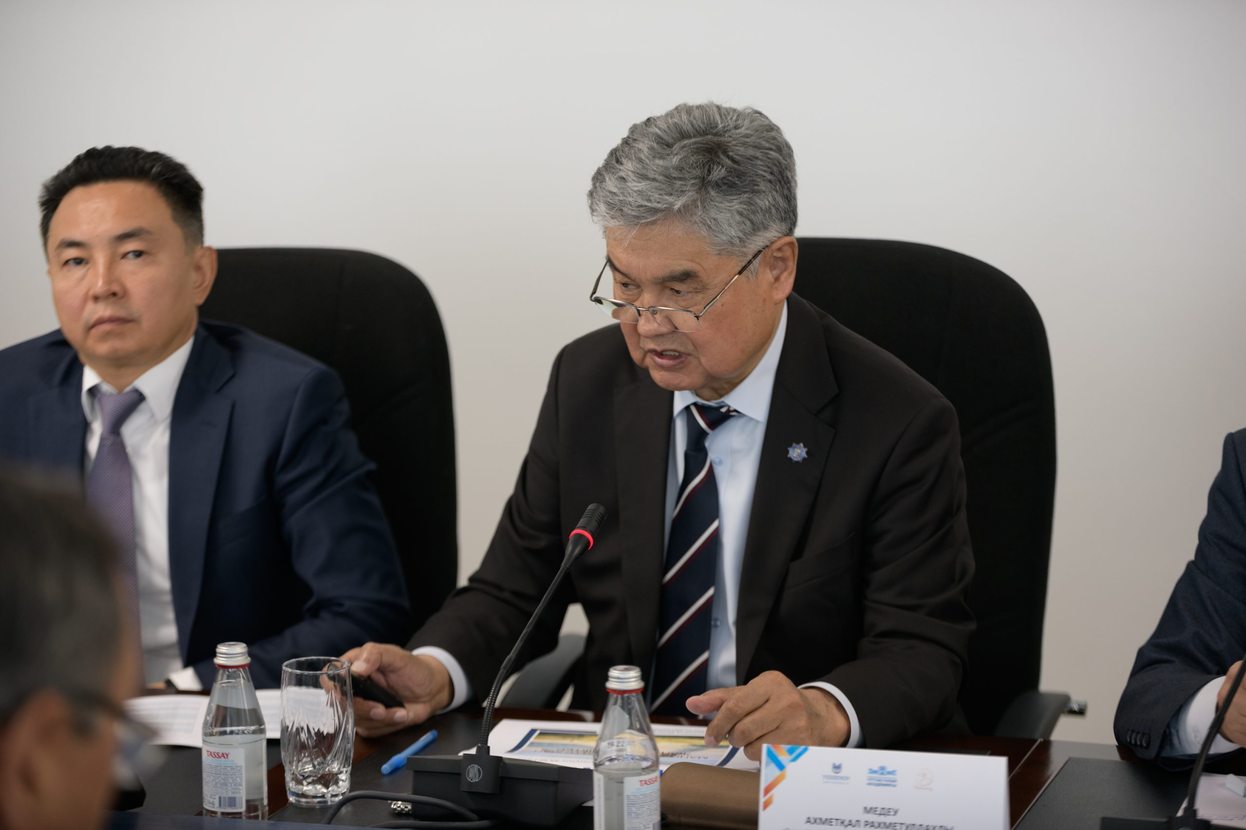 Yessenov University-369