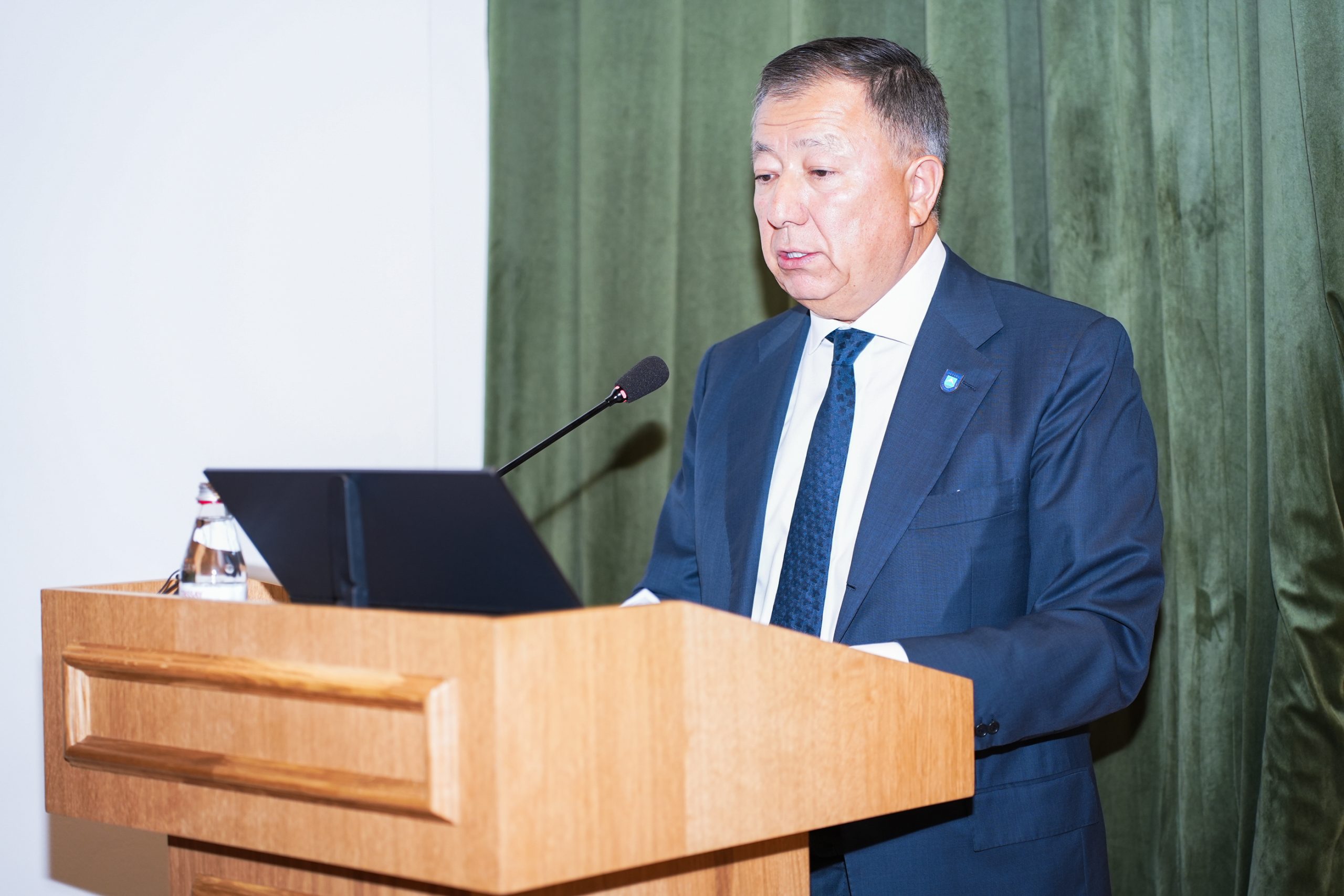 БИОРАЗНООБРАЗИЕ-01940