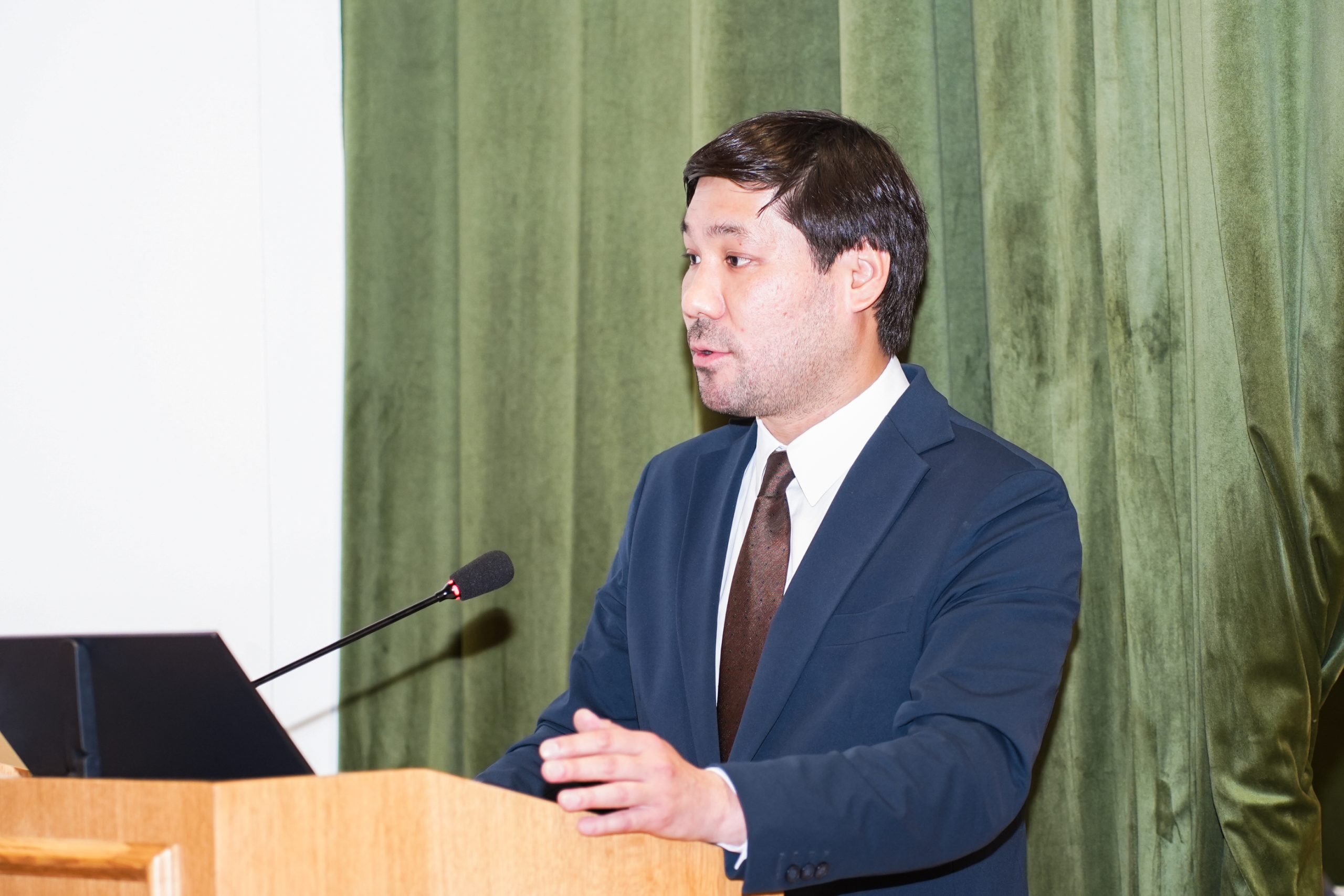 БИОРАЗНООБРАЗИЕ-01985